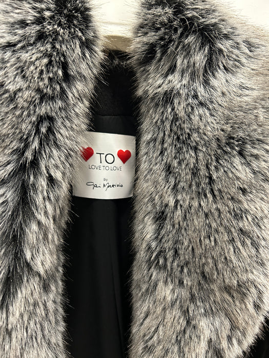 Love to Love by Gai Mattiolo Cappotto con Collo in Eco Pelliccia