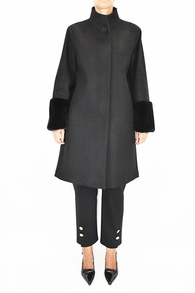 Corte dei Gonzaga Giaccone in Lana con Polsi in Eco Pelliccia con Vestibilità calibrata Donna